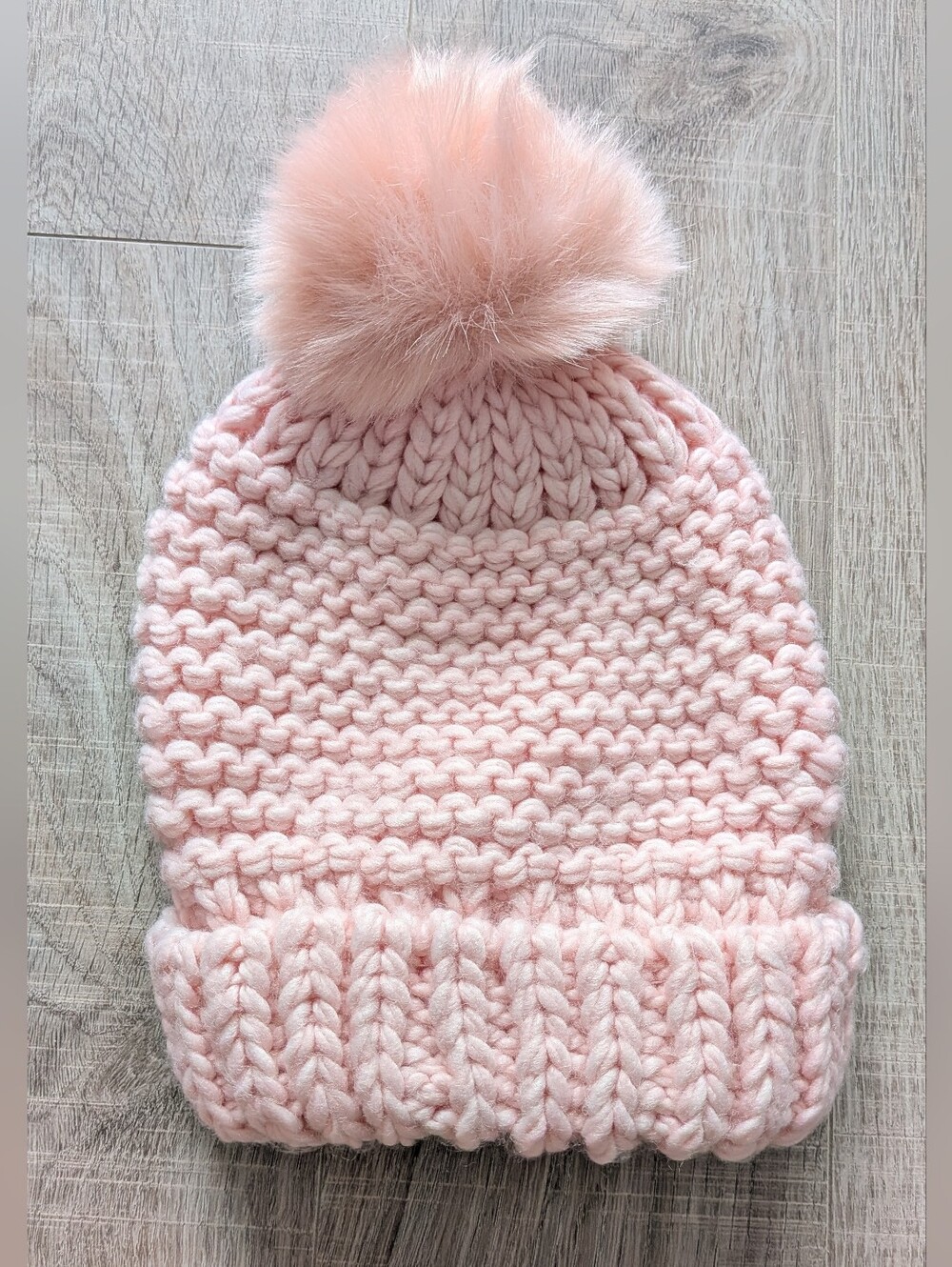Free People  Baby Pink Blush Pom Pom Chunky Knit Hat *Perfect Condition